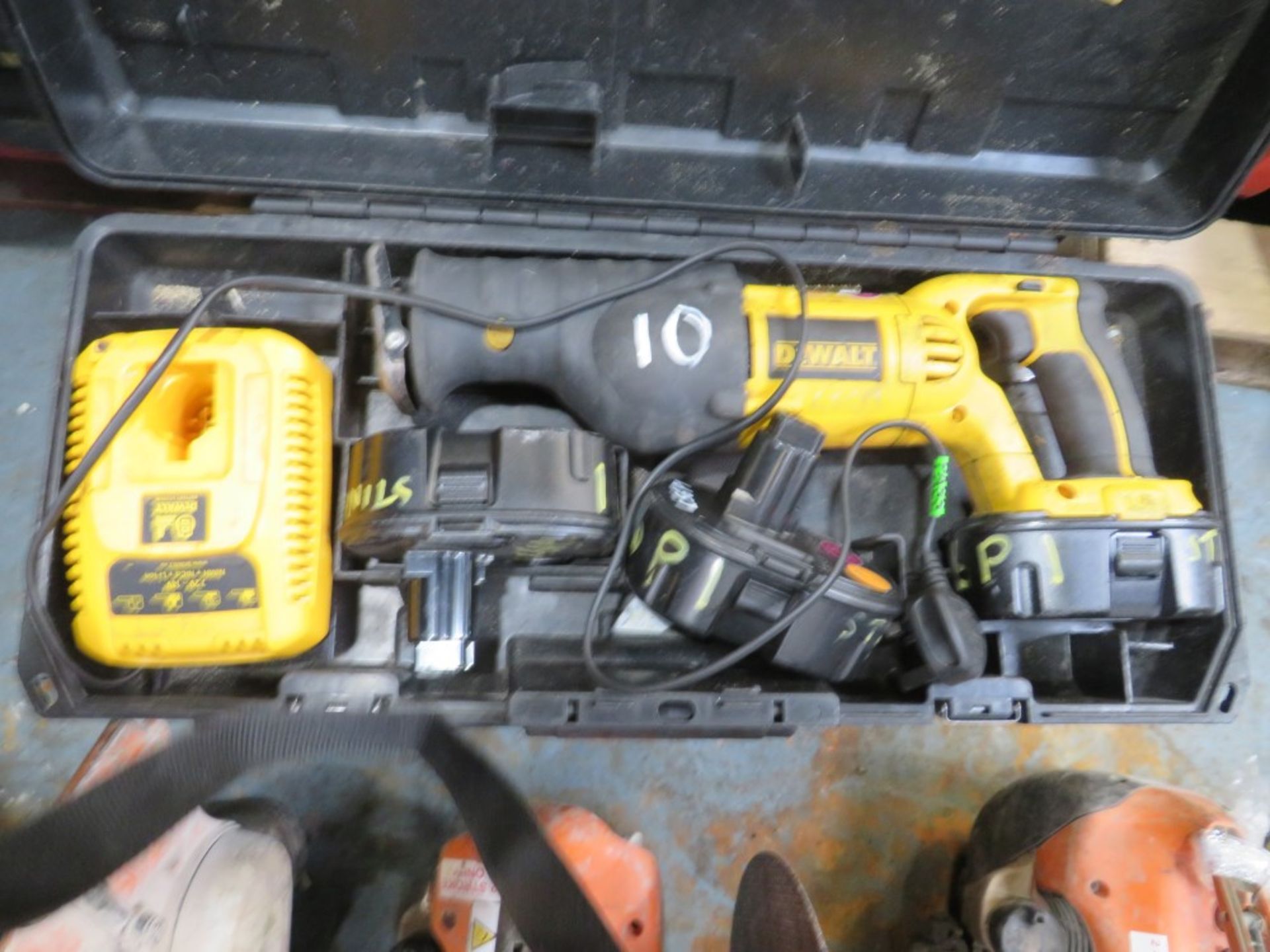 DEWALT RECIP SAW - COMPLETE (DIRECT LANCS FIRE & RESCUE) [+ VAT]