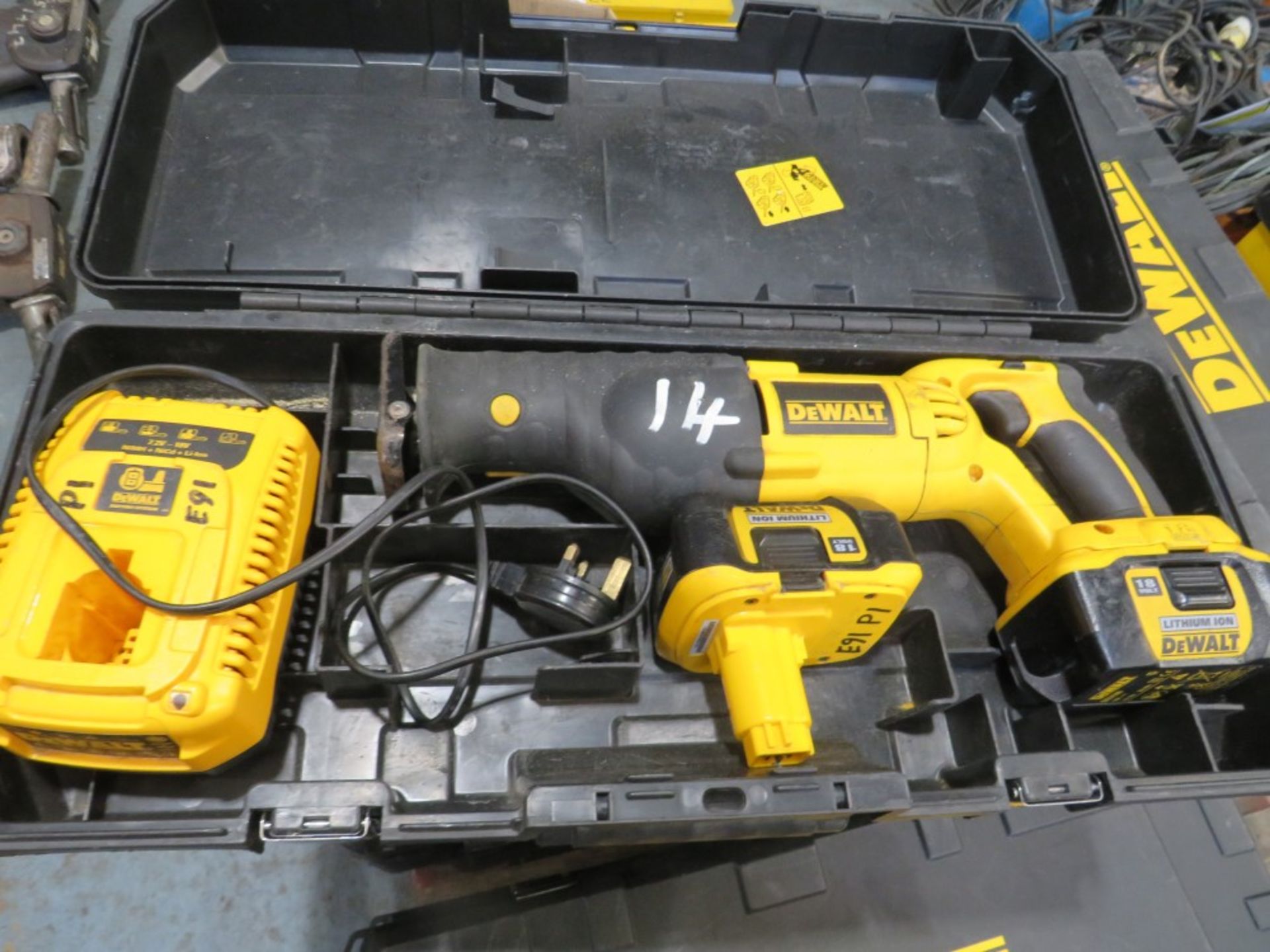 DEWALT RECIP SAW - COMPLETE (DIRECT LANCS FIRE & RESCUE) [+ VAT]