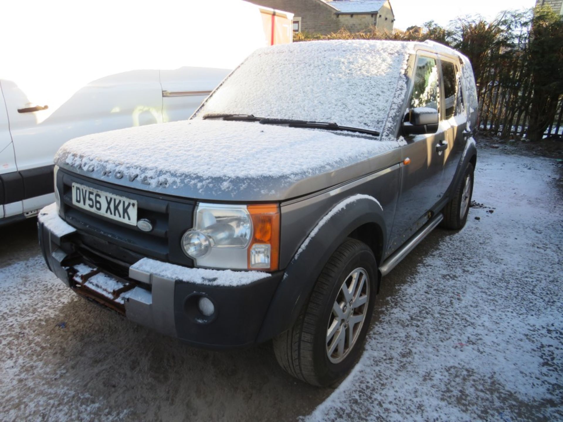 56 reg LAND ROVER DISCOVERY TDV6 XS (NON RUNNER) 1ST REG 01/07, NO V5 [NO VAT] - Image 2 of 5