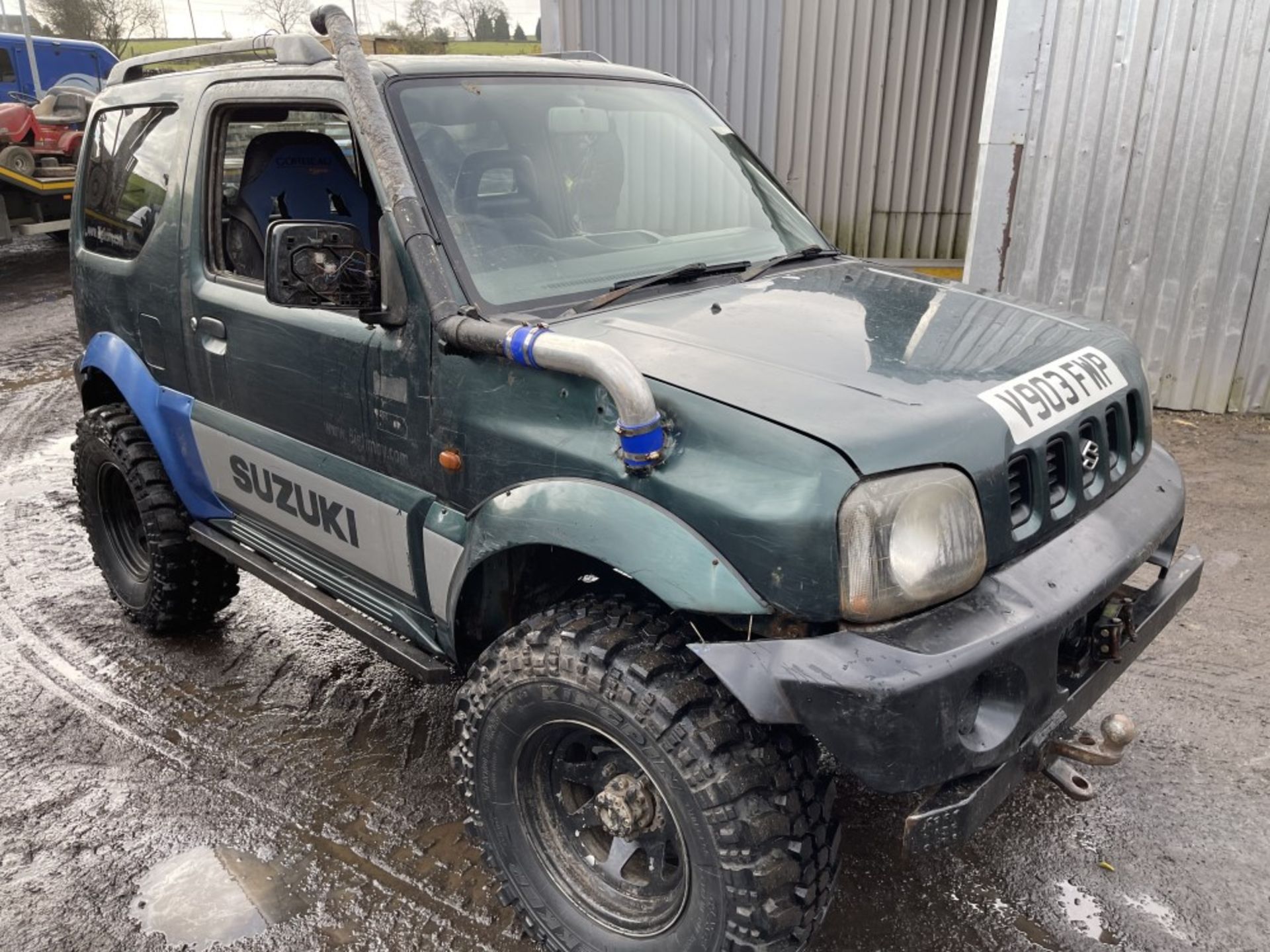 V reg SUZUKI JIMNY JLX (LOCATION BLACKBURN) 1ST REG 01/00, TEST 11/20, 102457M, V5 (RING FOR - Image 2 of 6