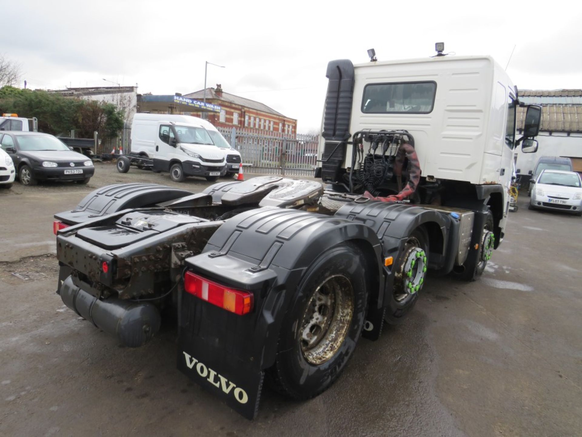 11 reg VOLVO FM460 TRACTOR UNIT (DIRECT UNITED UTILITIES WATER) 1ST REG 06/11, TEST 05/21, 520894KM, - Image 4 of 6