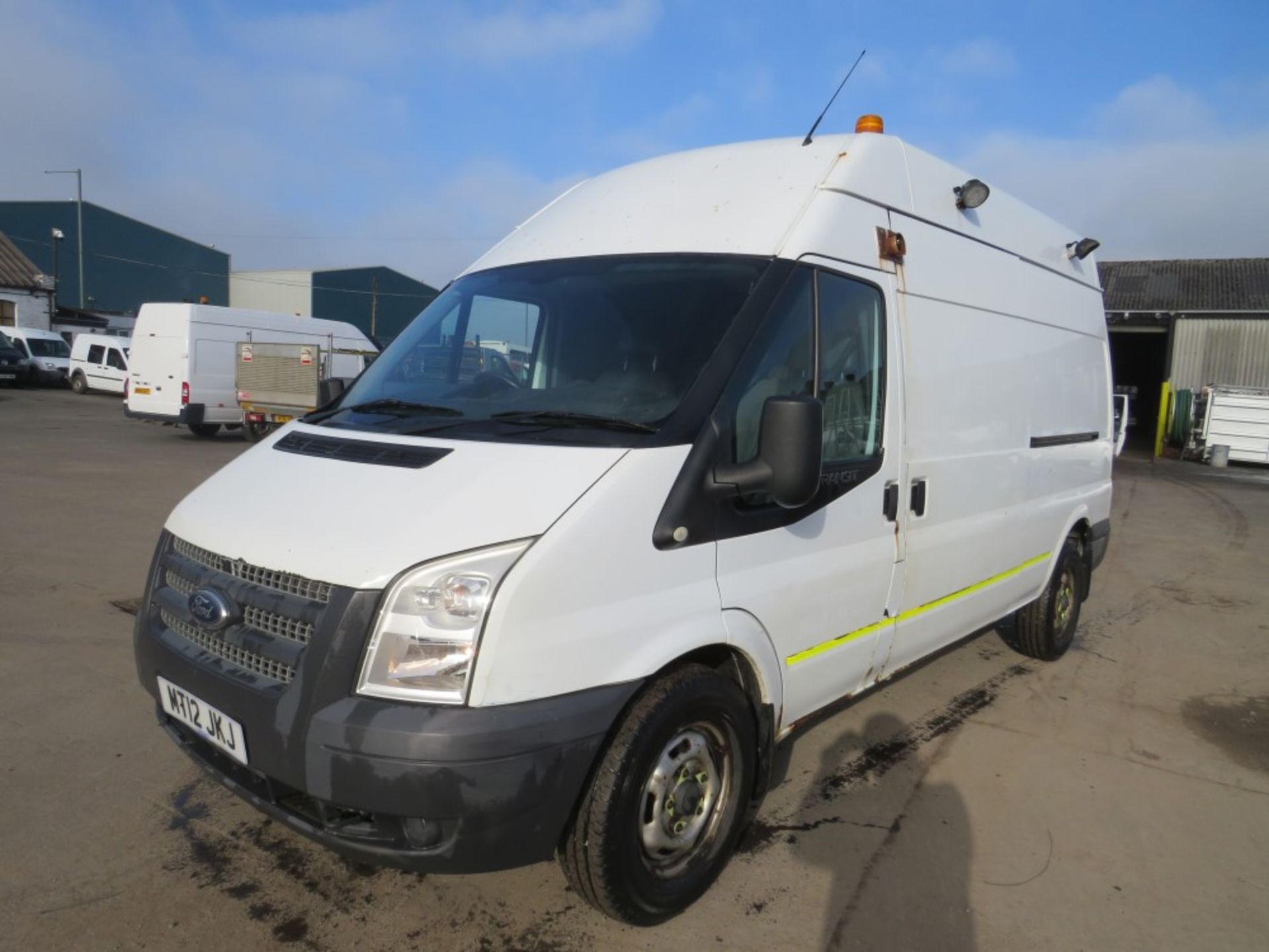 12 reg FORD TRANSIT 125 T350 RWD (DIRECT ELECTRICITY NW) 1ST REG 07/12, 99346M, V5 HERE, 1 OWNER - Image 2 of 7