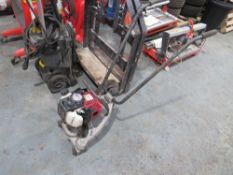 1 MAN DEMONSCREED ENGINE & HANDLES ONLY (DIRECT HIRE CO) [+ VAT]