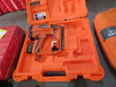 2ND FIX FINISH GAS POWERED NAIL GUN (DIRECT HIRE CO) [+ VAT]