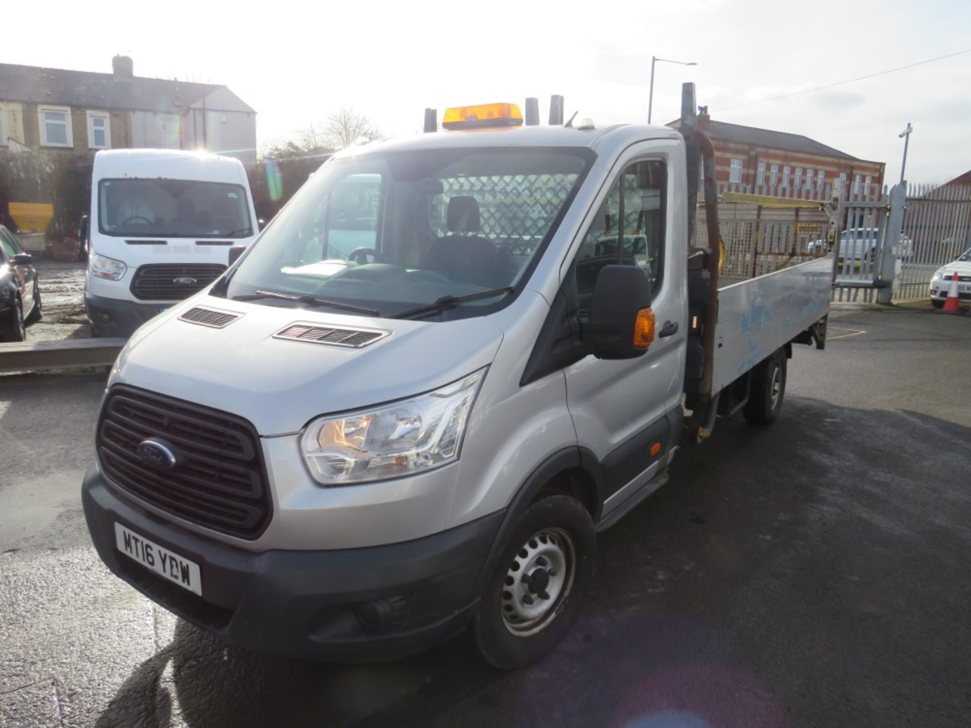 16 reg FORD TRANSIT 350 DROPSIDE, 1ST REG 05/16, TEST 05/21, 166167M, V5 HERE, 1 OWNER FROM NEW [+ - Image 2 of 6