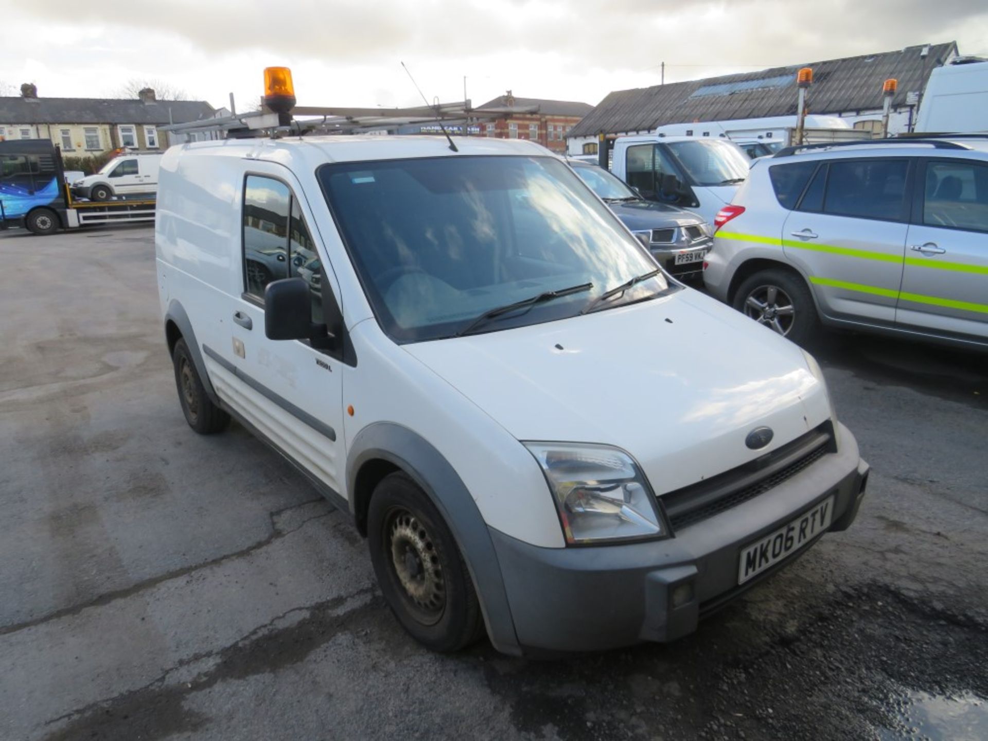 06 reg FORD TRANSIT CONNECT L200 TD SWB (DIRECT COUNCIL) 1ST REG 03/06, TEST 12/21, 102261M [+ VAT]