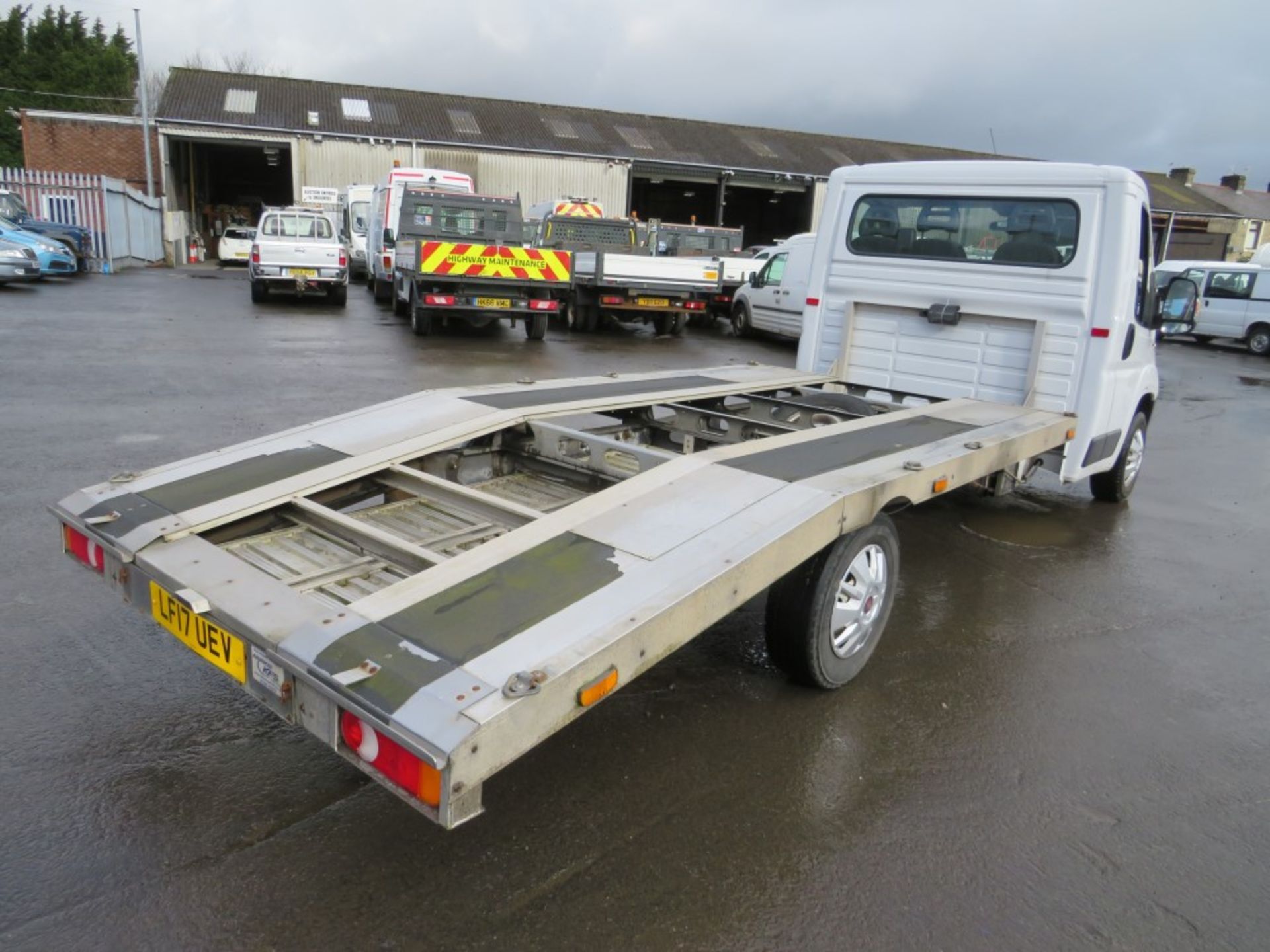 17 reg FIAT DUCATO 35 MULTIJET FLAT, 1ST REG 03/17, TEST 08/21, 176014M WARRANTED, V5 HERE, [+ VAT] - Image 4 of 6