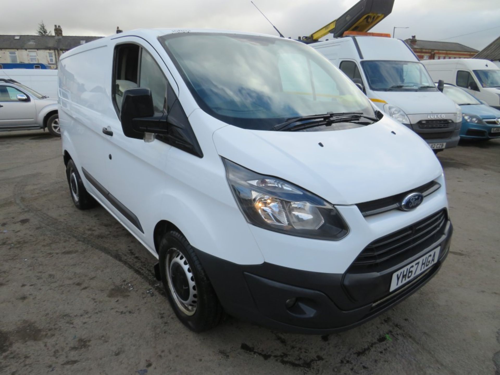 67 reg FORD TRANSIT CUSTOM 340 FRIDGE VAN (DIRECT UNITED UTILITIES WATER) 1ST REG 09/17, TEST 09/21,