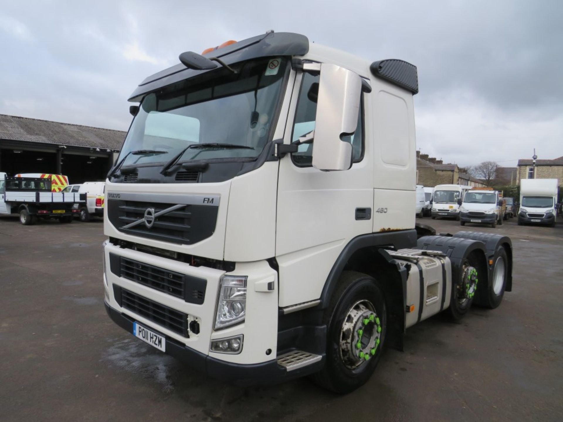 11 reg VOLVO FM460 TRACTOR UNIT (DIRECT UNITED UTILITIES WATER) 1ST REG 06/11, TEST 05/21, 520894KM, - Image 2 of 6