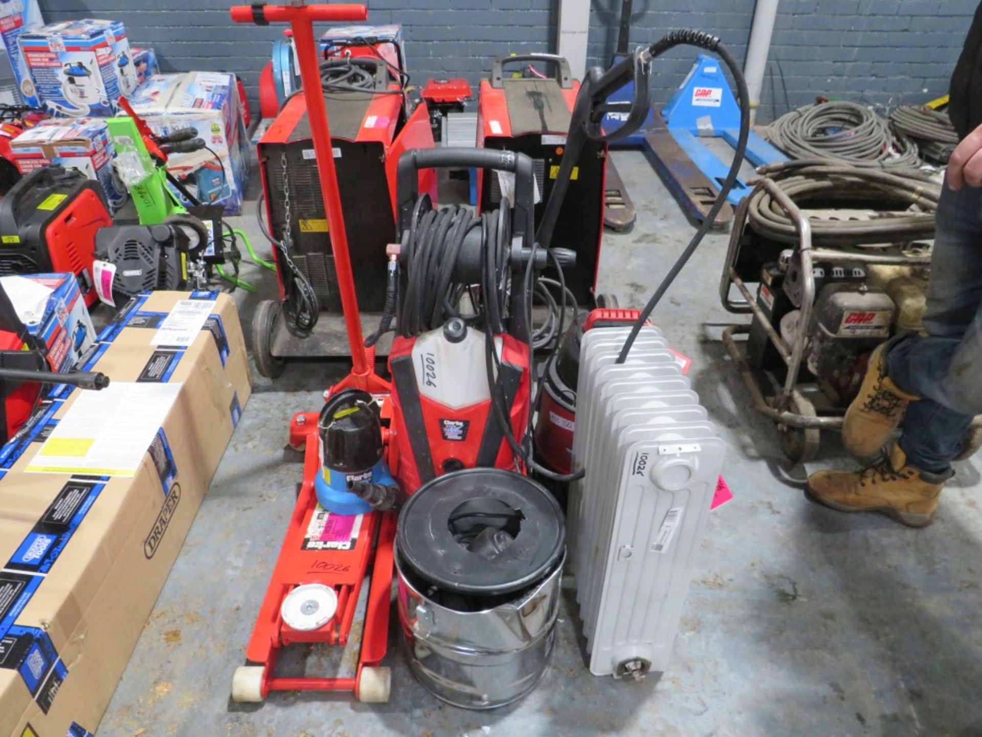 OIL FILLED RADIATOR, TROLLEY JACK, JET 9500 PRESSSURE WASHER, 2 ASH CAN FILTERS FOR VACUUM &