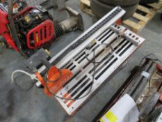 110V DIAMOND TILE SAW TABLE (DIRECT HIRE CO) [+ VAT]