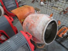 4/3 PETROL CONCRETE MIXER (DIRECT HIRE CO) [+ VAT]