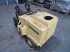 KARCHER STEAM CLEANER [NO VAT]