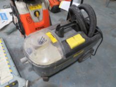 240V INDUSTRIAL CARPET CLEANER (DIRECT HIRE CO) [+ VAT]