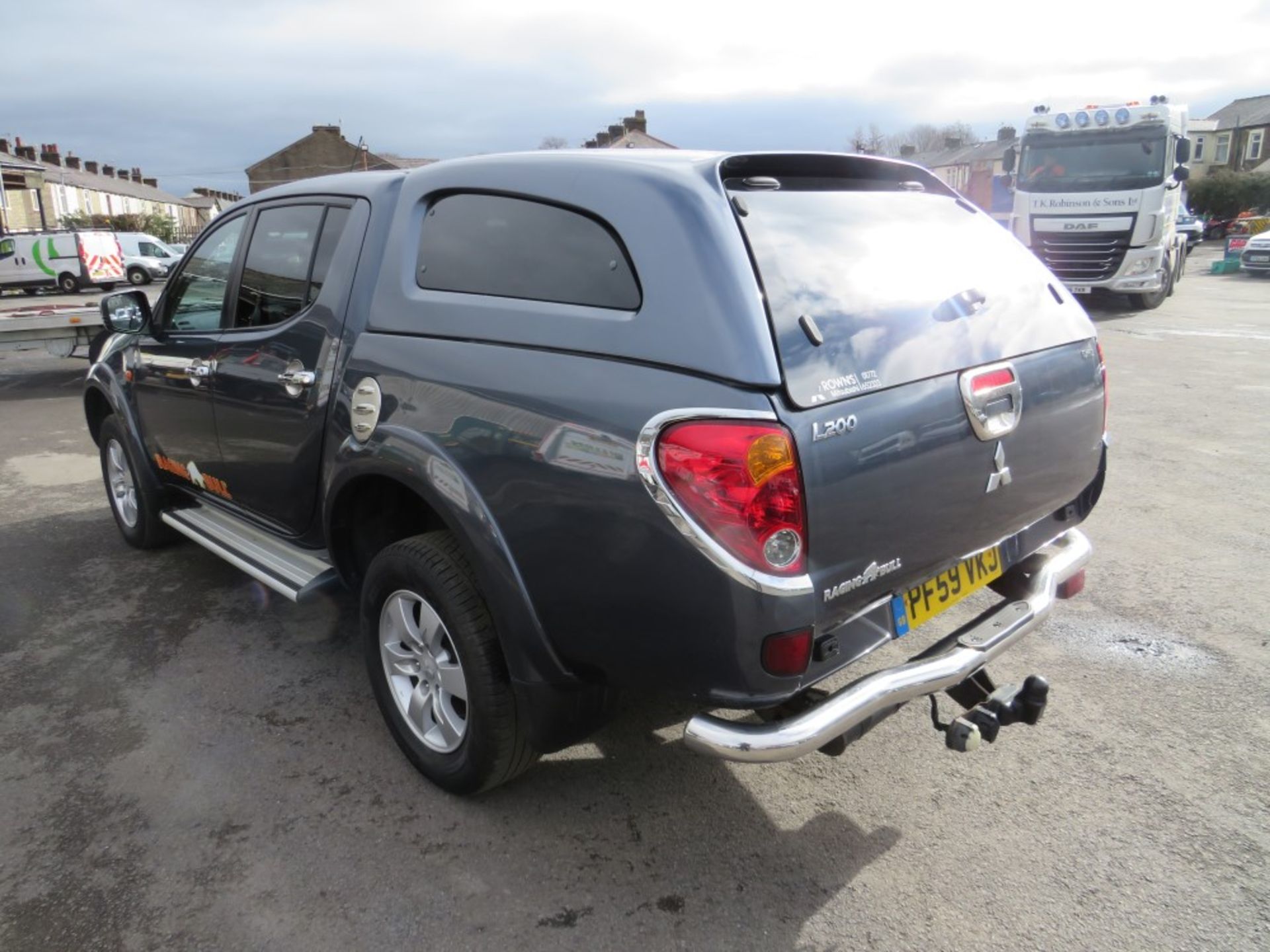 59 reg MITSUBISHI L200 RAGING BULL DI-D D/C PICK-UP, 1ST REG 02/10, TEST 01/22, 108011M WARRANTED, - Image 3 of 6