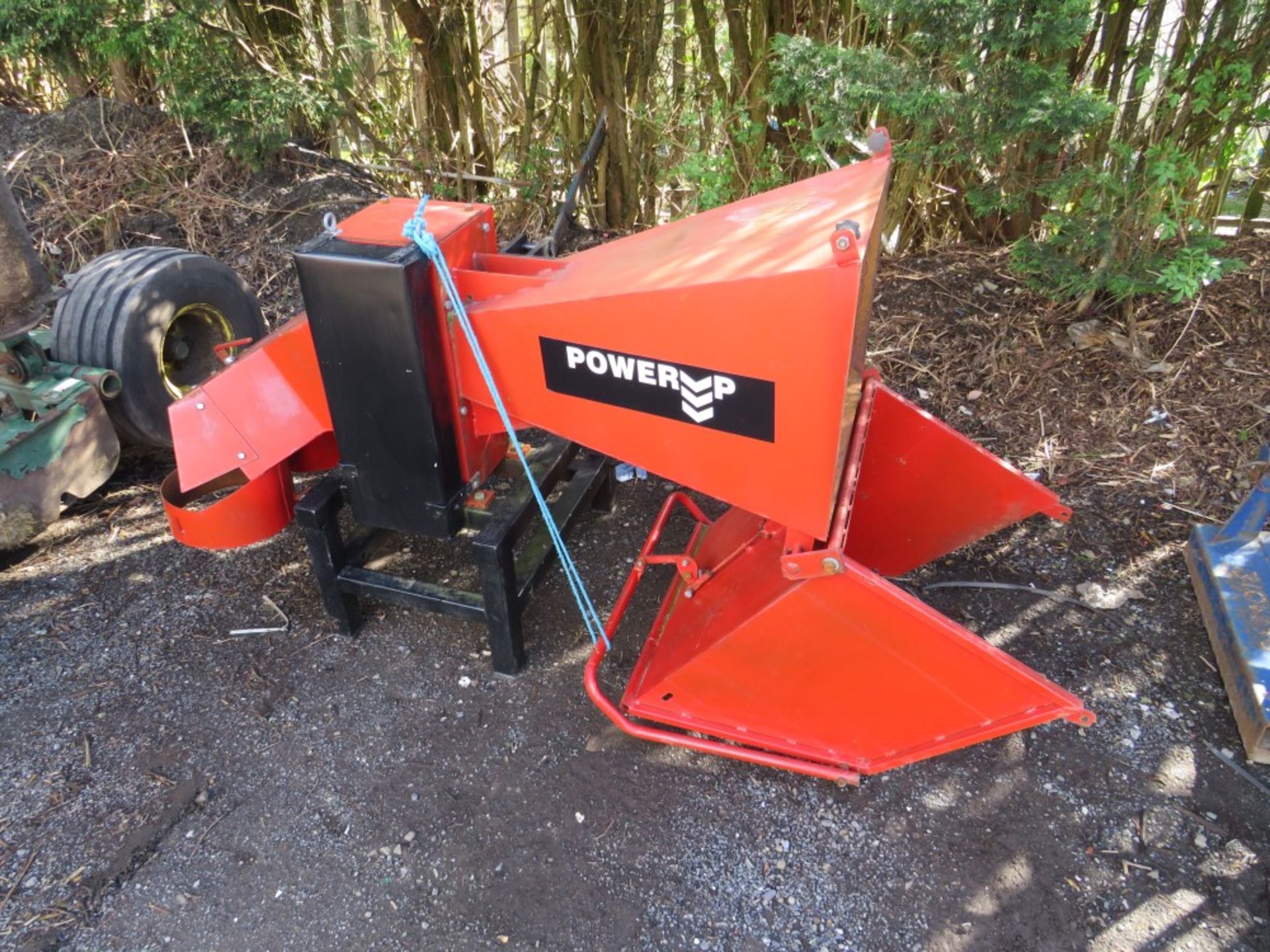 PTO WOOD CHIPPER [NO VAT]