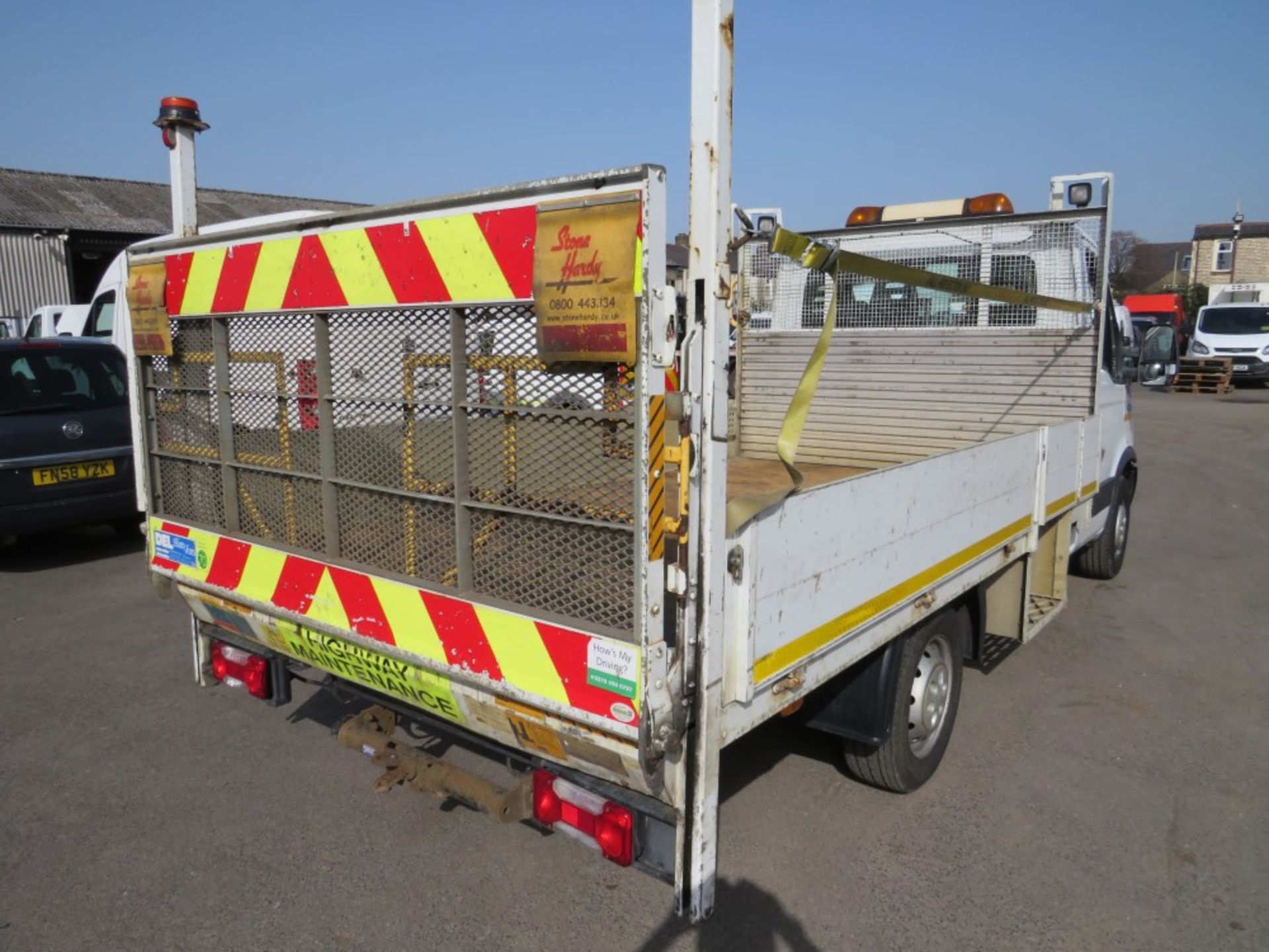 14 reg IVECO 35S13 DROPSIDE C/W TAIL LIFT, 1ST REG 03/14, TEST 03/22, 103921M WARRANTED, V5 HERE, - Image 4 of 6