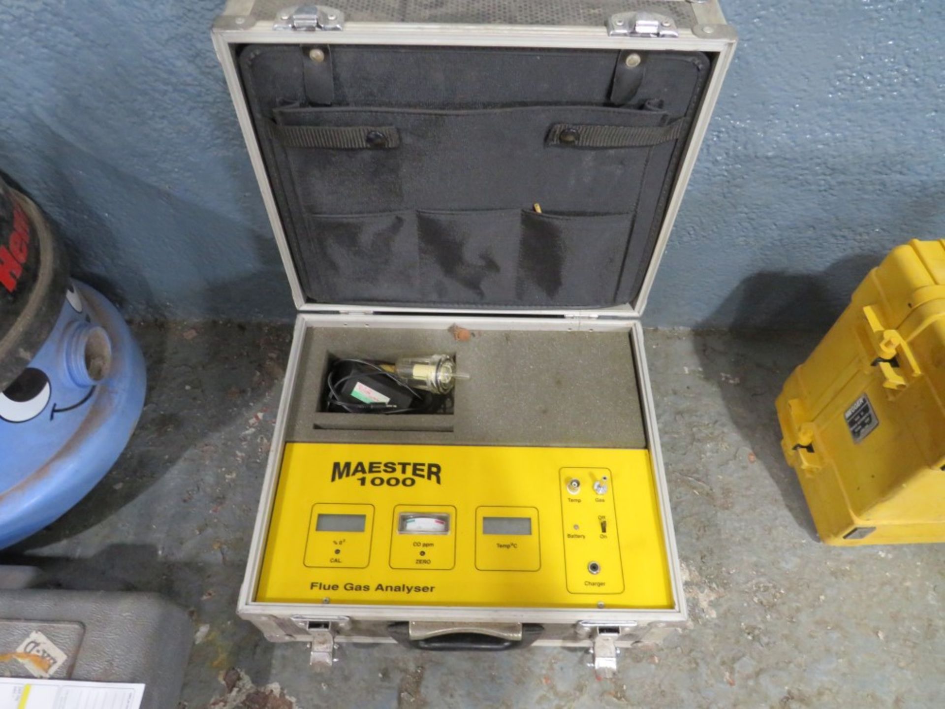 MASTER 1000 FLUE GAS ANALYSER [NO VAT]