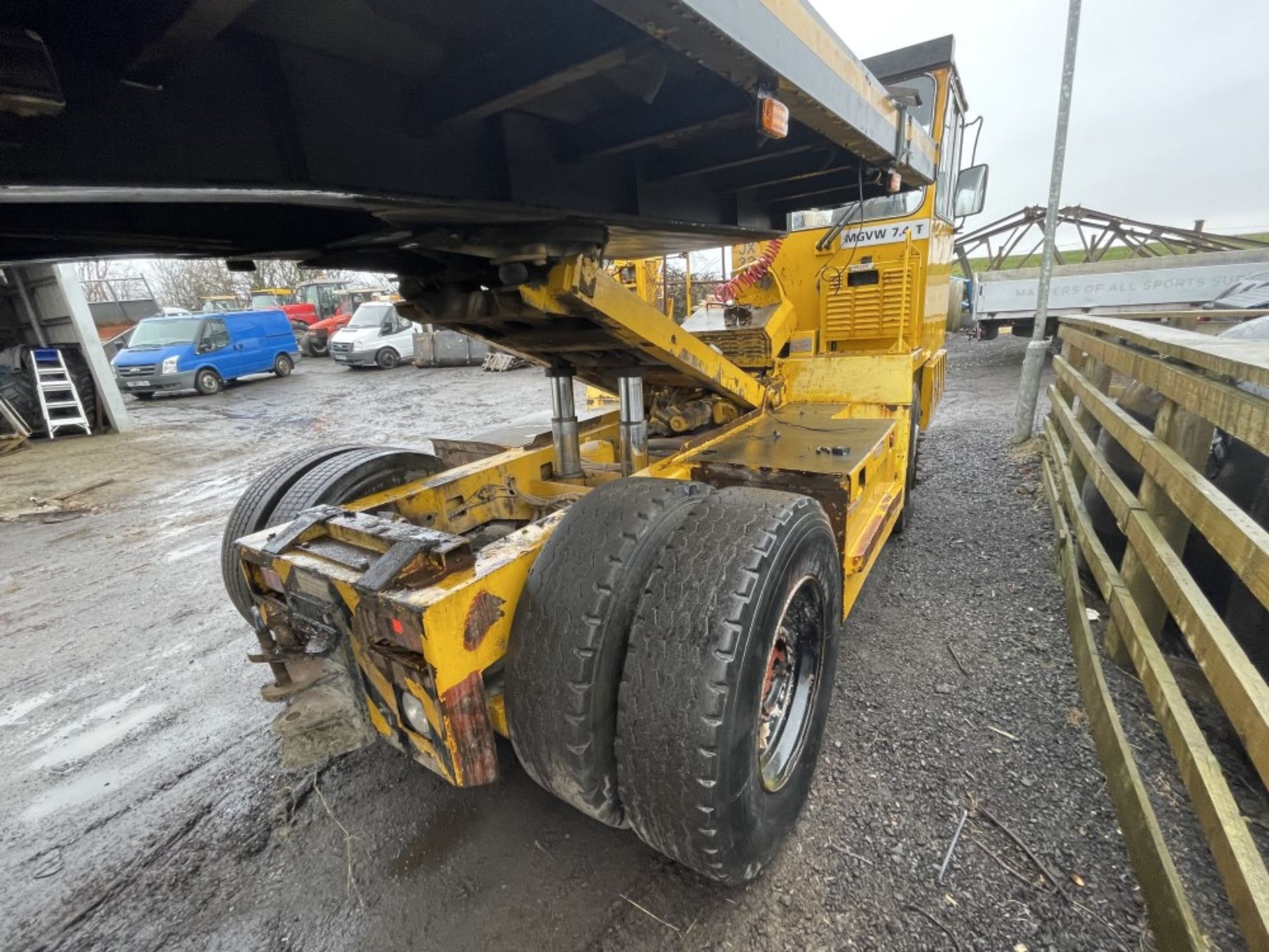 RELIANCE MERCURY TUG MASTER (LOCATION BLACKBURN) RUNS & DRIVES (RING FOR COLLECTION DETAILS) [+ - Image 3 of 4