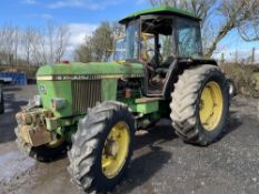 JOHN DEERE 3040 TRACTOR (NON RUNNER) (LOCATION BLACKBURN) (RING FOR COLLECTION DETAILS) [+ VAT]