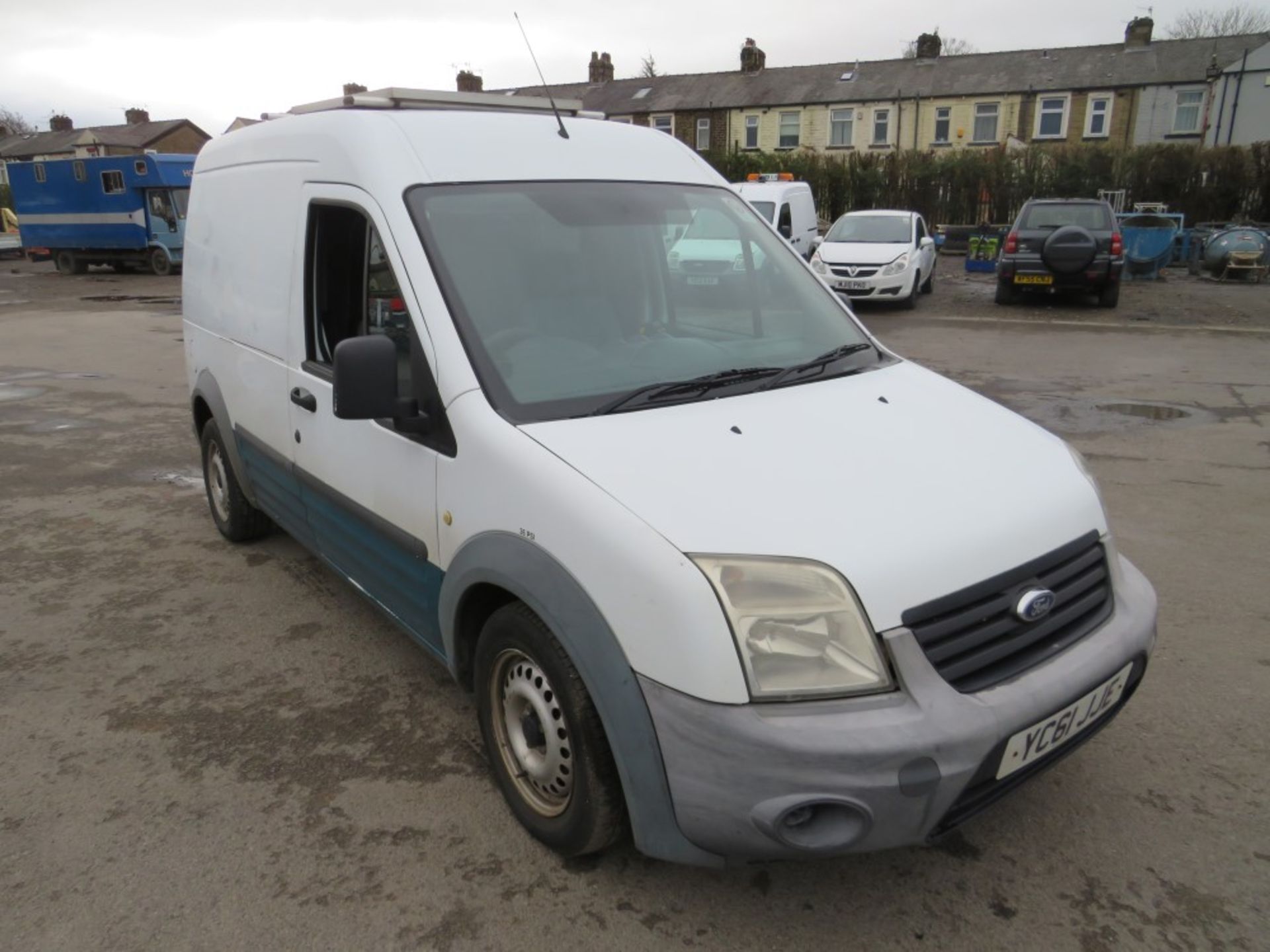 61 reg FORD TRANSIT CONNECT 90 T230 (DIRECT UNITED UTILITIES WATER) 1ST REG 12/11, TEST 07/21,