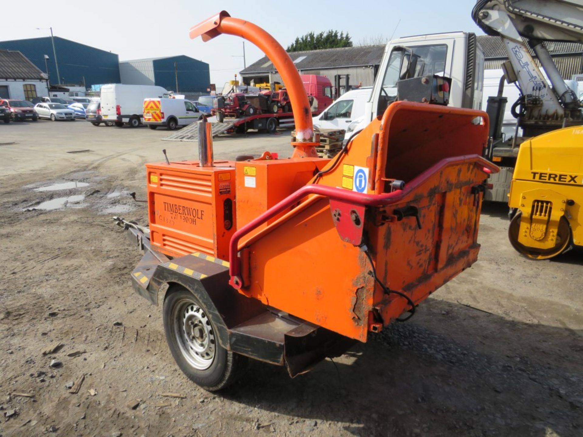 TIMBERWOLF TW190 ROAD TOW CHIPPER, 1400 HOURS NOT WARRANTED [+ VAT] - Image 2 of 2