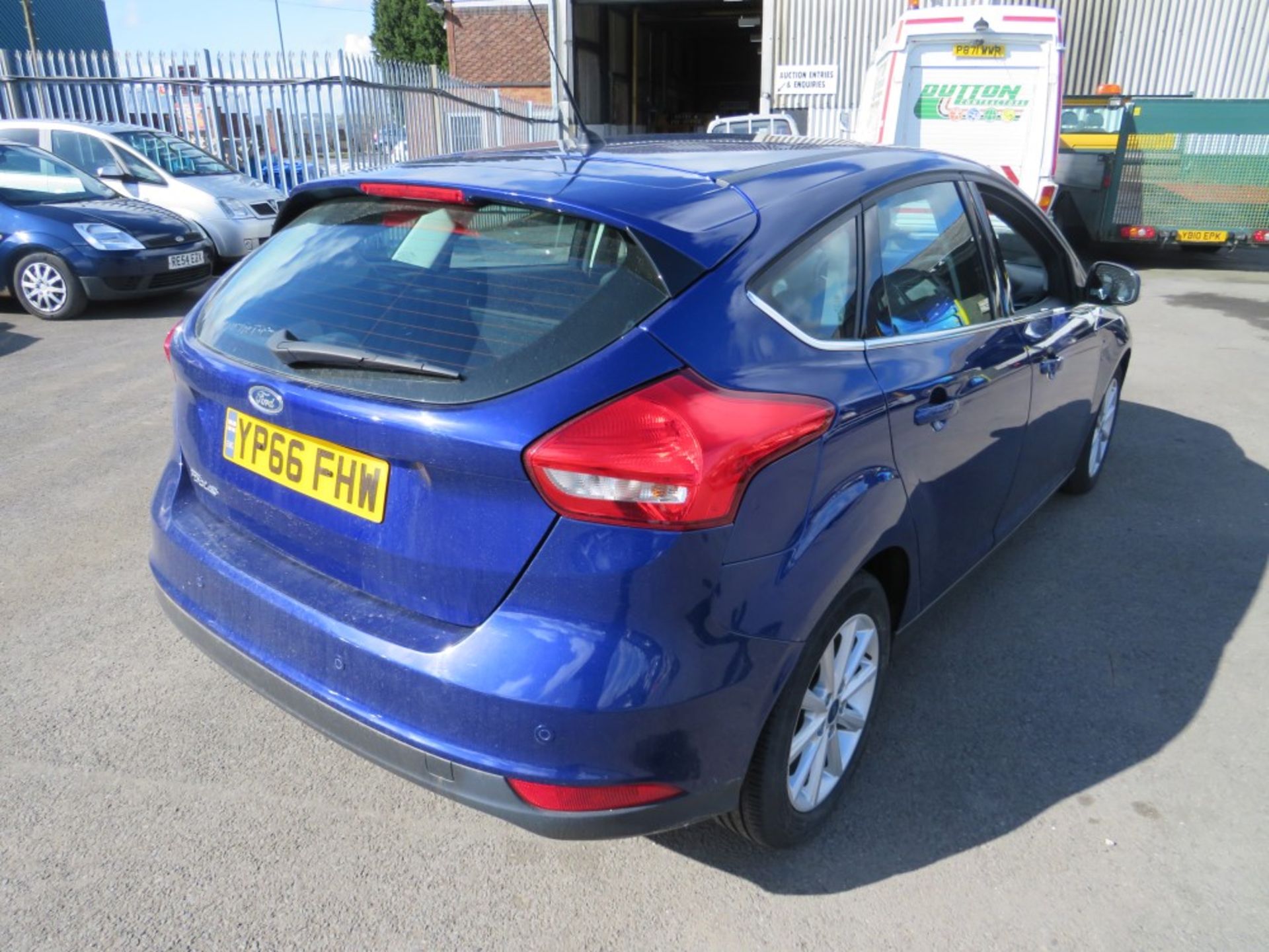 66 reg FORD FOCUS TITANIUM TDCI, 1ST REG 10/16, 98694M WARRANTED, V5 HERE, 1 OWNER FROM NEW [NO - Bild 4 aus 6