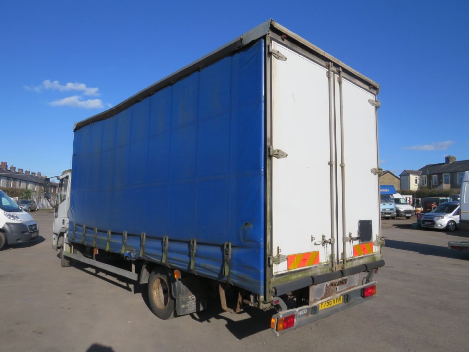 Y reg IVECO FORD CARGO 75E17 7.5t CURTAIN SIDER, 1ST REG 2001, TEST 10/20, 500087KM NOT WARRANTED, - Image 3 of 7