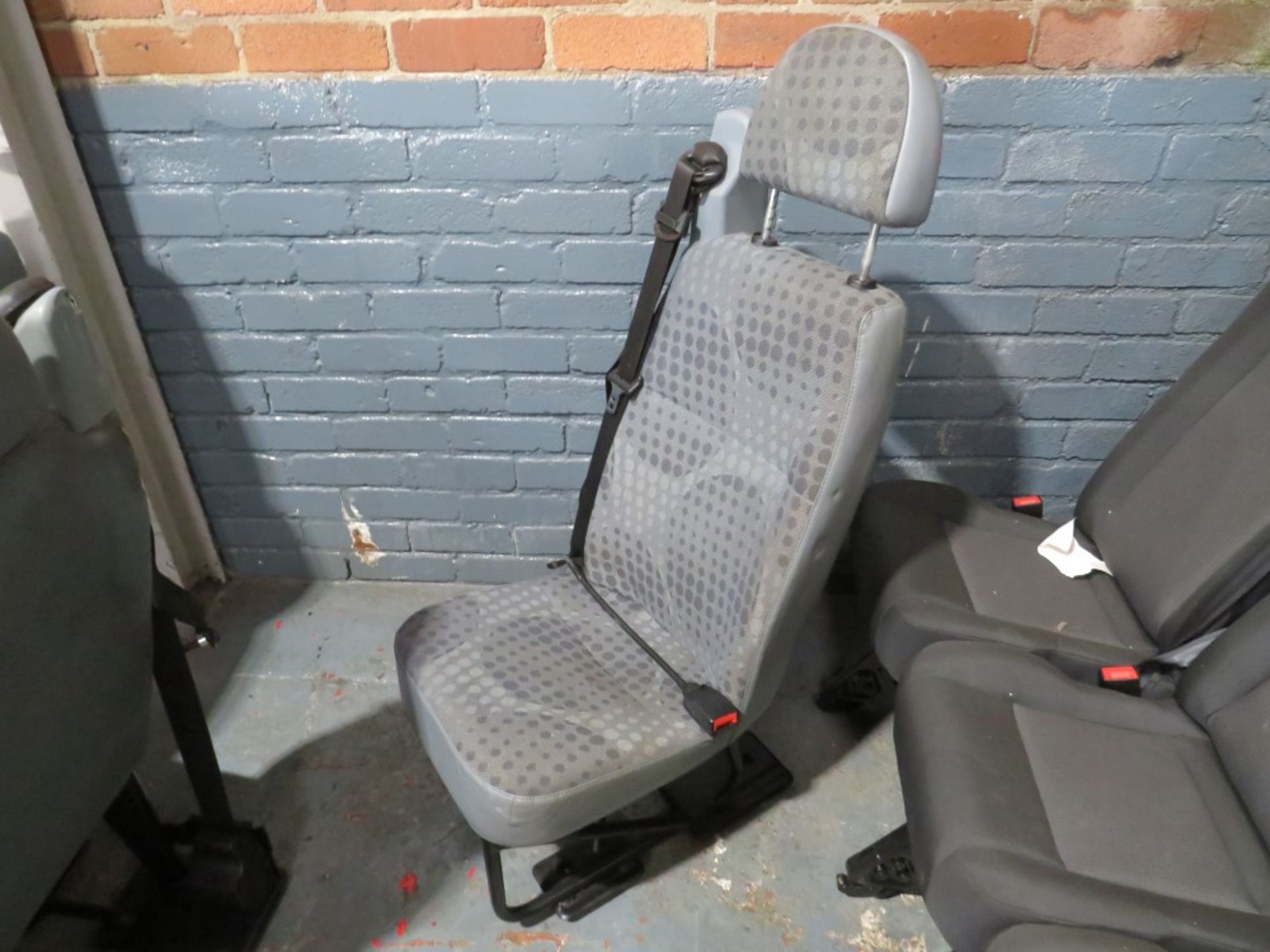 SINGLE TRANSIT SEAT [+ VAT]