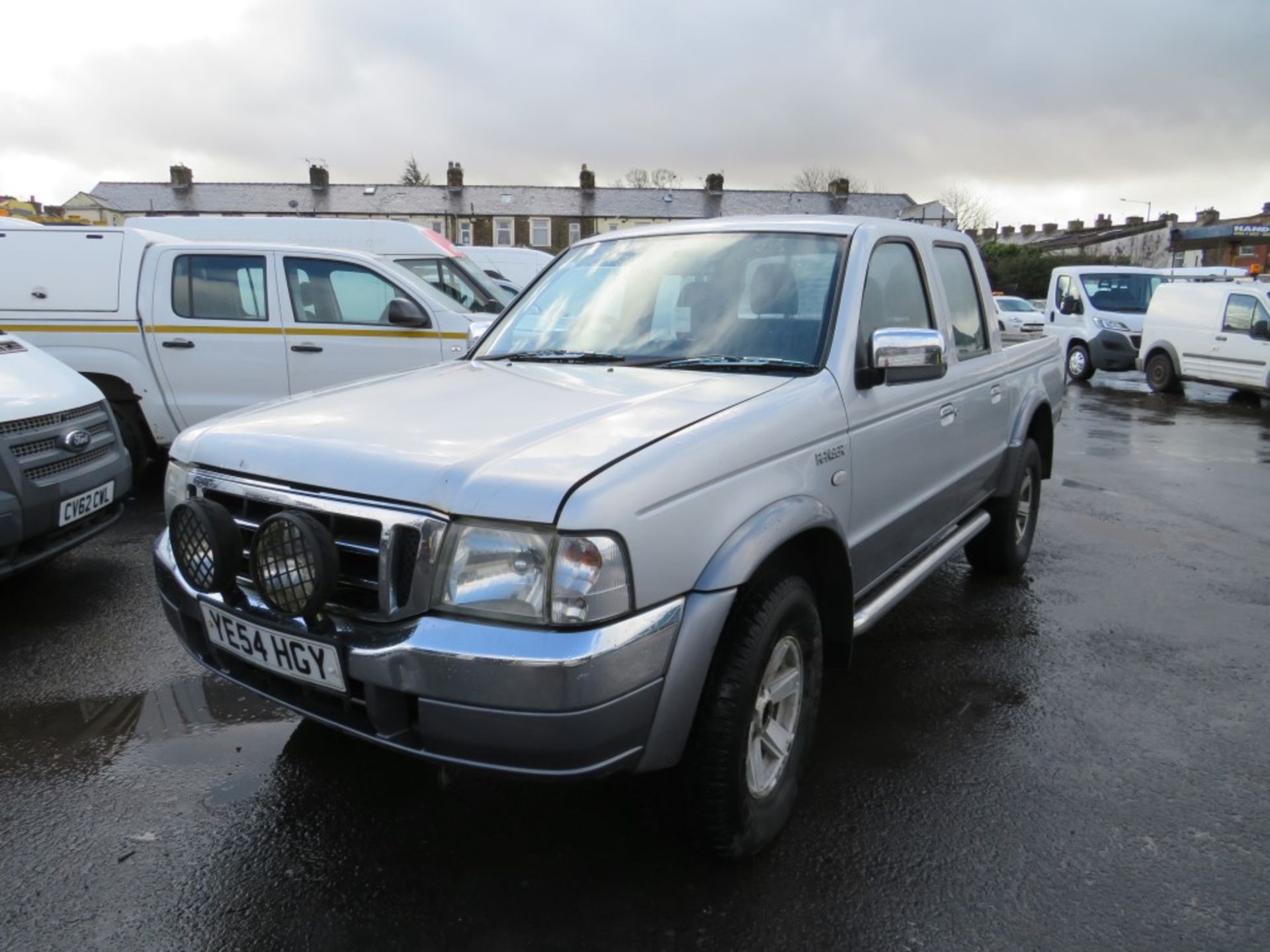 54 reg FORD RANGER XLT 4 X 4 TD CREW CAB PICKUP, 1ST REG 11/04, 174924M NOT WARRANTED, V5 HERE, 5 - Image 2 of 6