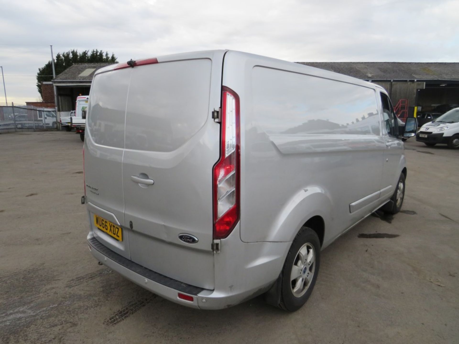 66 reg FORD TRANSIT CUSTOM 290 LTD E-TECH, 1ST REG 09/16, TEST 09/21, 181261M, V5 HERE, 1 OWNER FROM - Image 4 of 7