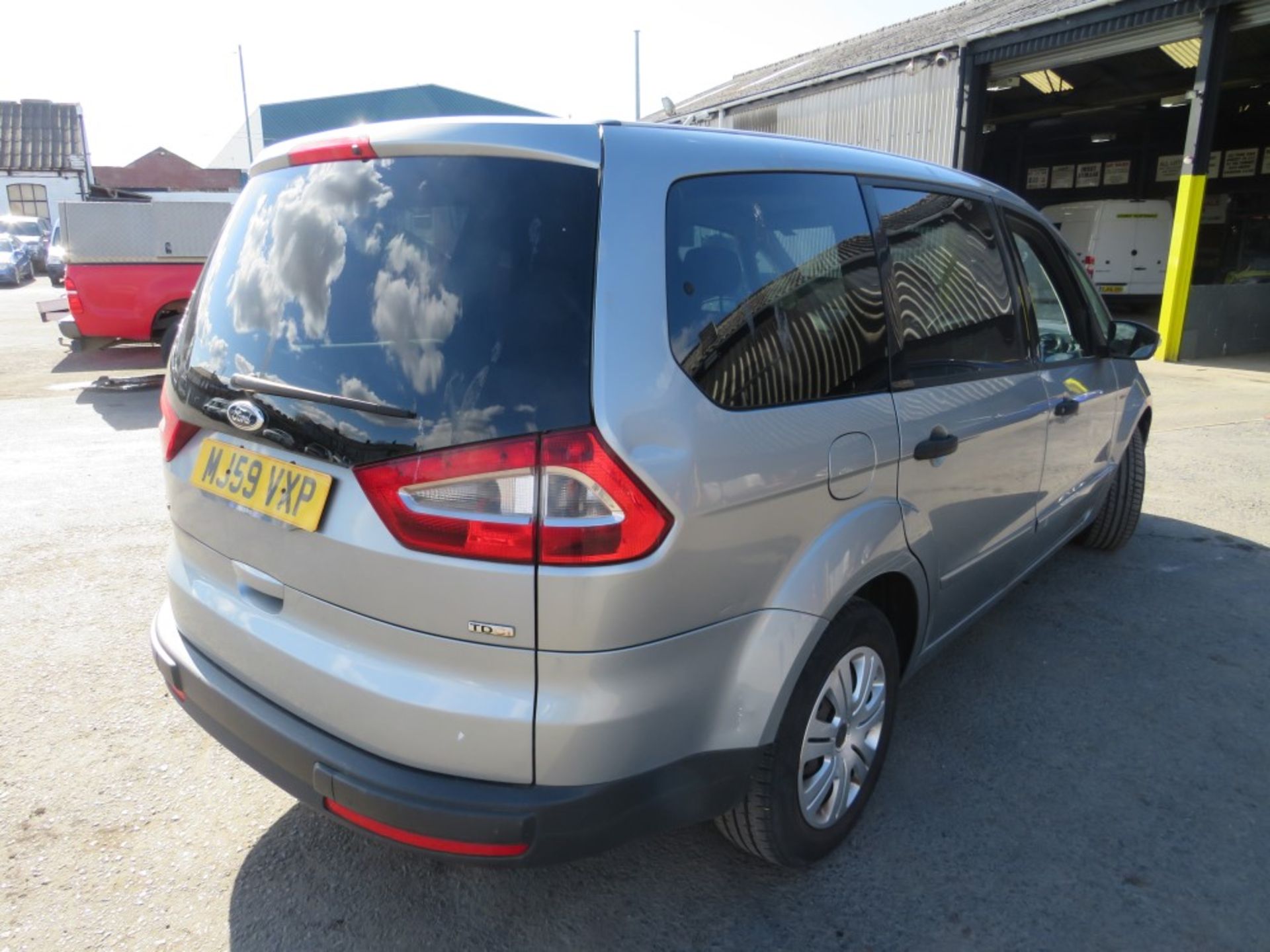 59 reg FORD GALAXY EDGE TDCI 100 (DIRECT COUNCIL) 1ST REG 12/09, 99078M, V5 HERE, 1 OWNER FROM - Image 4 of 6