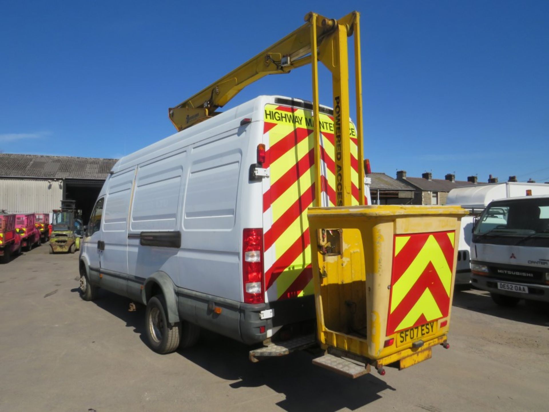 07 reg IVECO 65C18 CHERRY PICKER, 1ST REG 03/07, 91505KM NOT WARRANTED, V5 HERE, [+ VAT] - Image 3 of 7