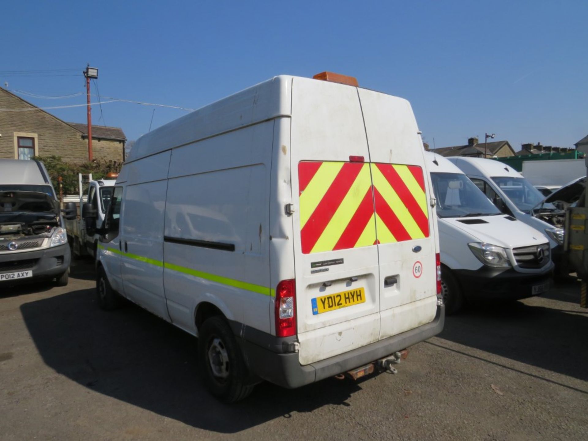 12 reg FORD TRANSIT 125 T350 RWD C/W REAR FOLD OUT RAMP (DIRECT COUNCIL) 1ST REG 03/12, TEST 09/ - Image 3 of 8