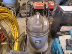 WET / DRY TWIN MOTOR VACUUM (DIRECT GAP) [+ VAT]