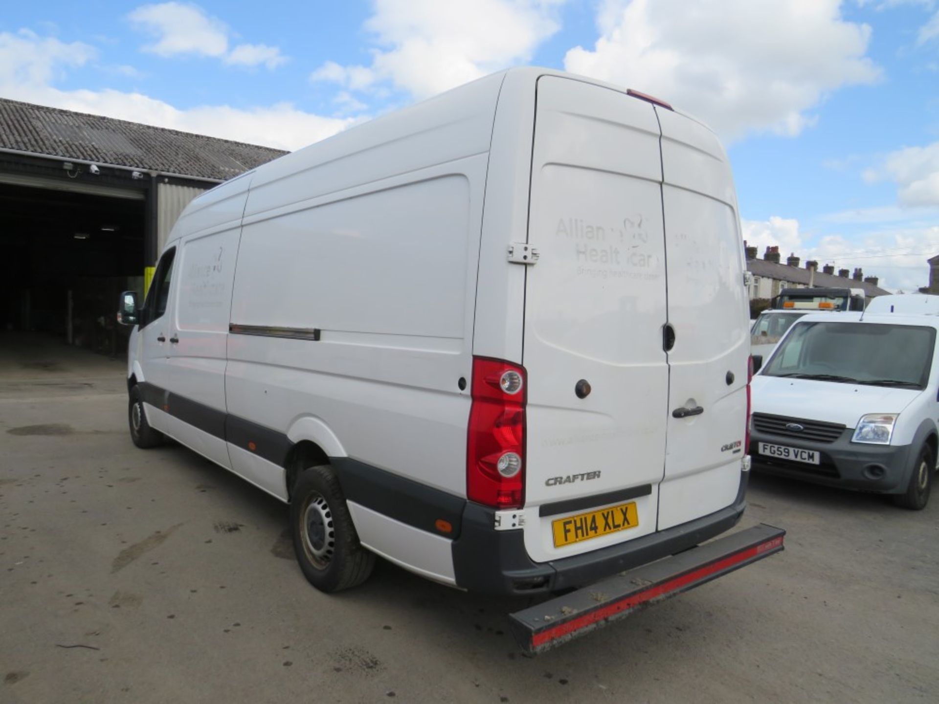 14 reg VW CRAFTER CR35 2.0 LWB TDI, 1ST REG 08/14, TEST 08/21, 185950M WARRANTED, V5 HERE, 1 OWNER - Image 3 of 7