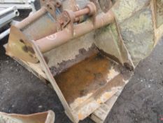 24" BUCKET (DIRECT GAP) [+ VAT]