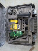 MULTI DIRECTIONAL VISIBLE LASER LEVEL (DIRECT HIRE CO) [+ VAT]