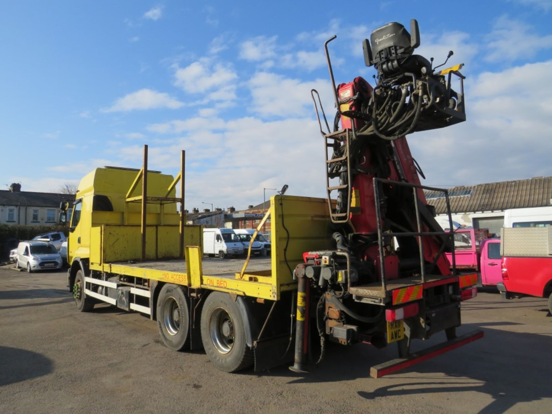 11 reg RENAULT PREMIUM LANDER 6 X 4 430 DXI REAR MOUNTED CRANE WAGON C/W PALFINGER EASY FOLD - Bild 3 aus 6