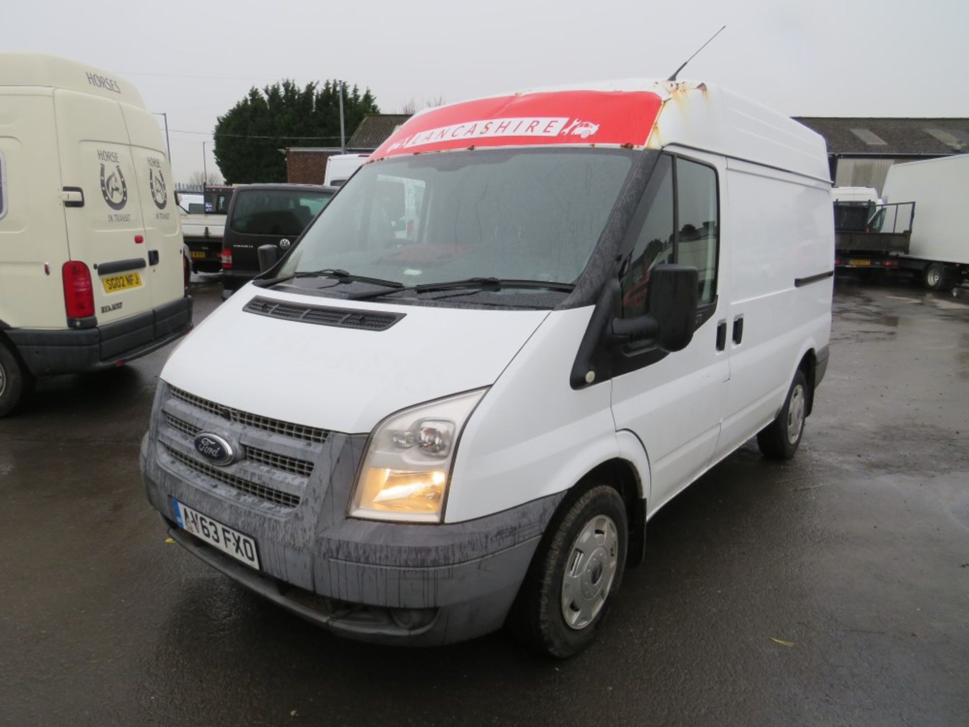 63 reg FORD TRANSIT T260 100, 1ST REG 01/14, 282430M, V5 HERE, 3 FORMER KEEPERS [NO VAT] - Image 2 of 6