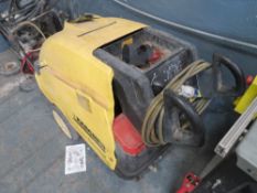 KARCHER HOT & COLD PRESSURE WASHER (DIRECT HIRE CO) [+ VAT]