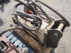 7.5t EXCAVATOR BREAKER (DIRECT GAP) [+ VAT]