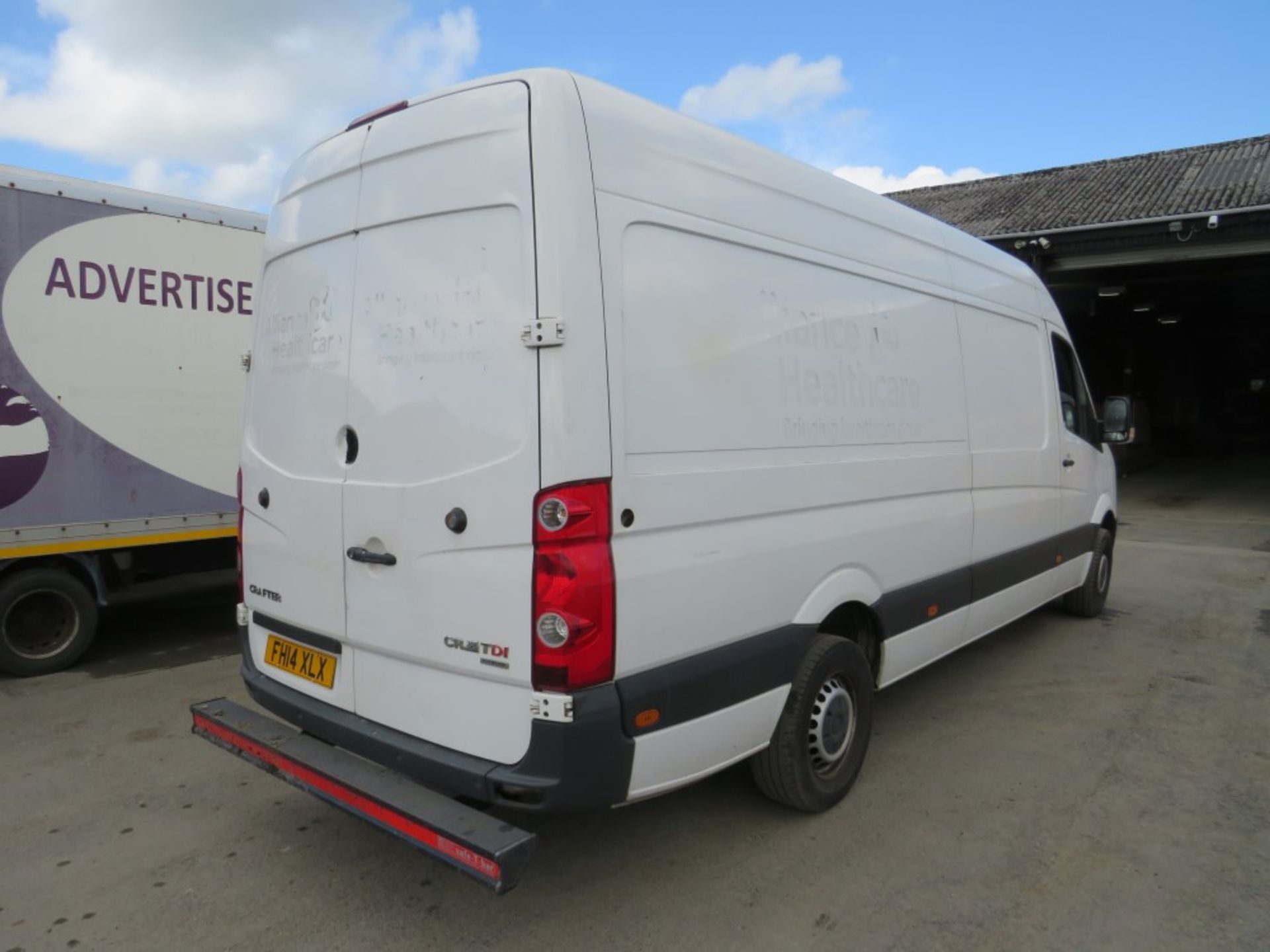 14 reg VW CRAFTER CR35 2.0 LWB TDI, 1ST REG 08/14, TEST 08/21, 185950M WARRANTED, V5 HERE, 1 OWNER - Image 4 of 7