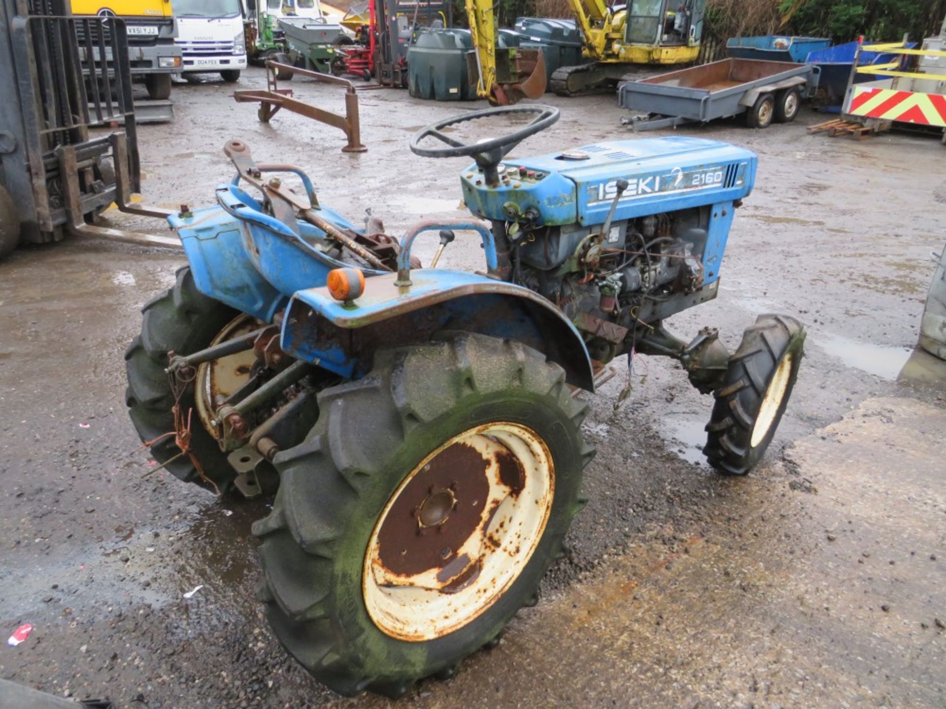 ISEKI 2160 COMPACT TRACTOR (NO KEYS) [+ VAT] - Image 3 of 3