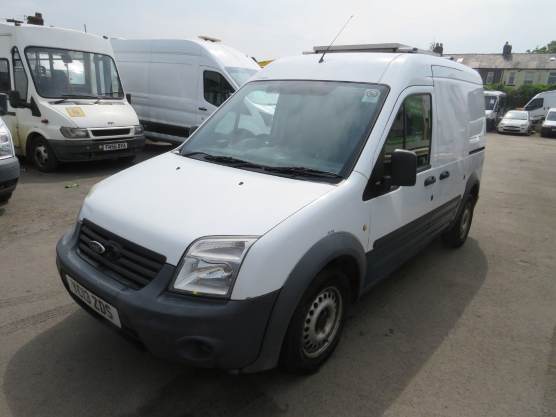 13 reg FORD TRANSIT CONNECT (DIRECT UNITED UTILITIES WATER) 1ST REG 05/13, TEST 07/21, [+ VAT] - Image 2 of 7