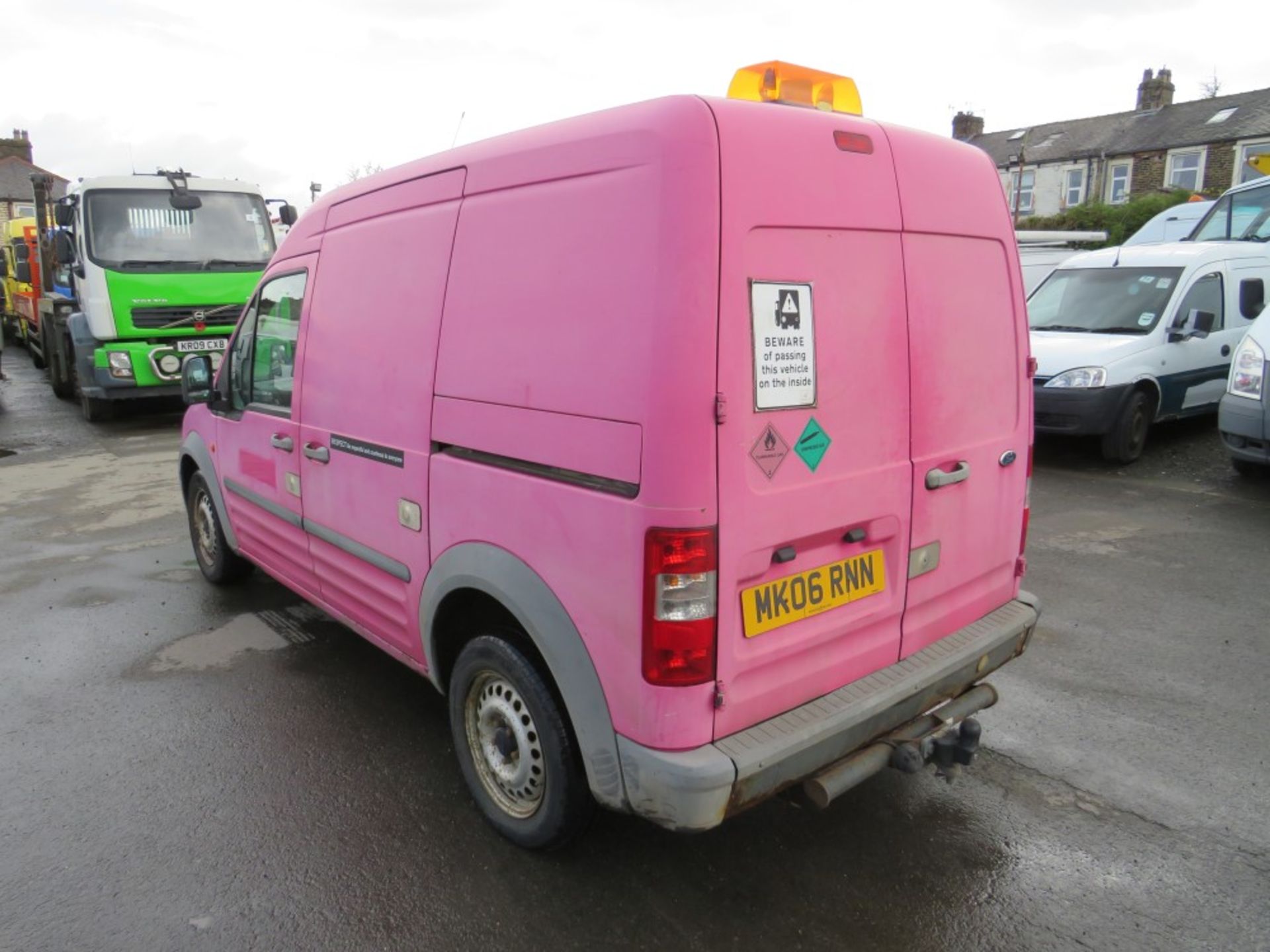 06 reg FORD TRANSIT CONNECT L220 D (DIRECT COUNCIL) 1ST REG 03/06, TEST 12/21, 57435M, V5 HERE, 1 - Image 3 of 7