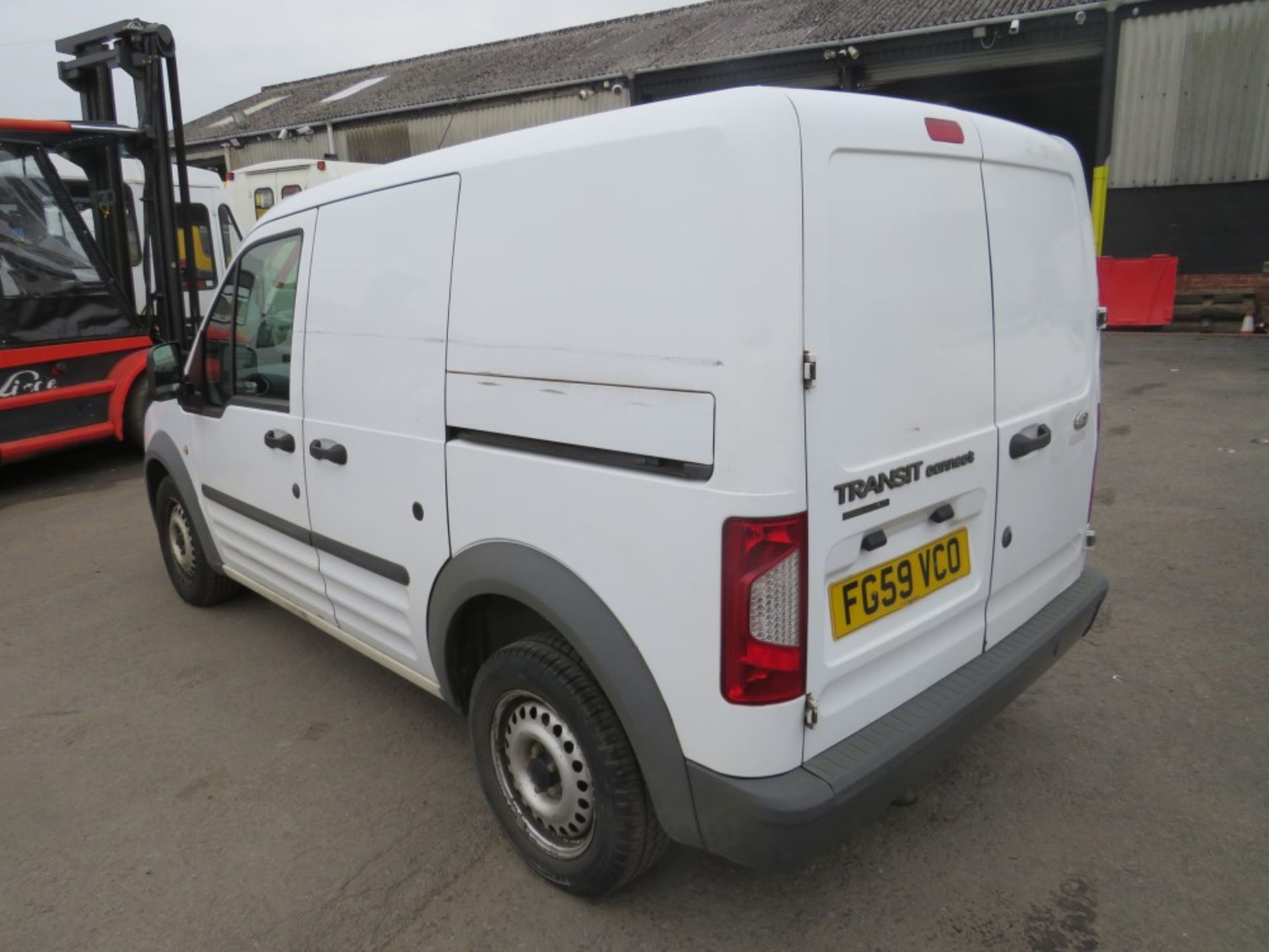 59 reg FORD TRANSIT CONNECT 90 T200 (DIRECT COUNCIL) 1ST REG 10/09, TEST 11/21, 105686M, V5 HERE, - Image 3 of 7