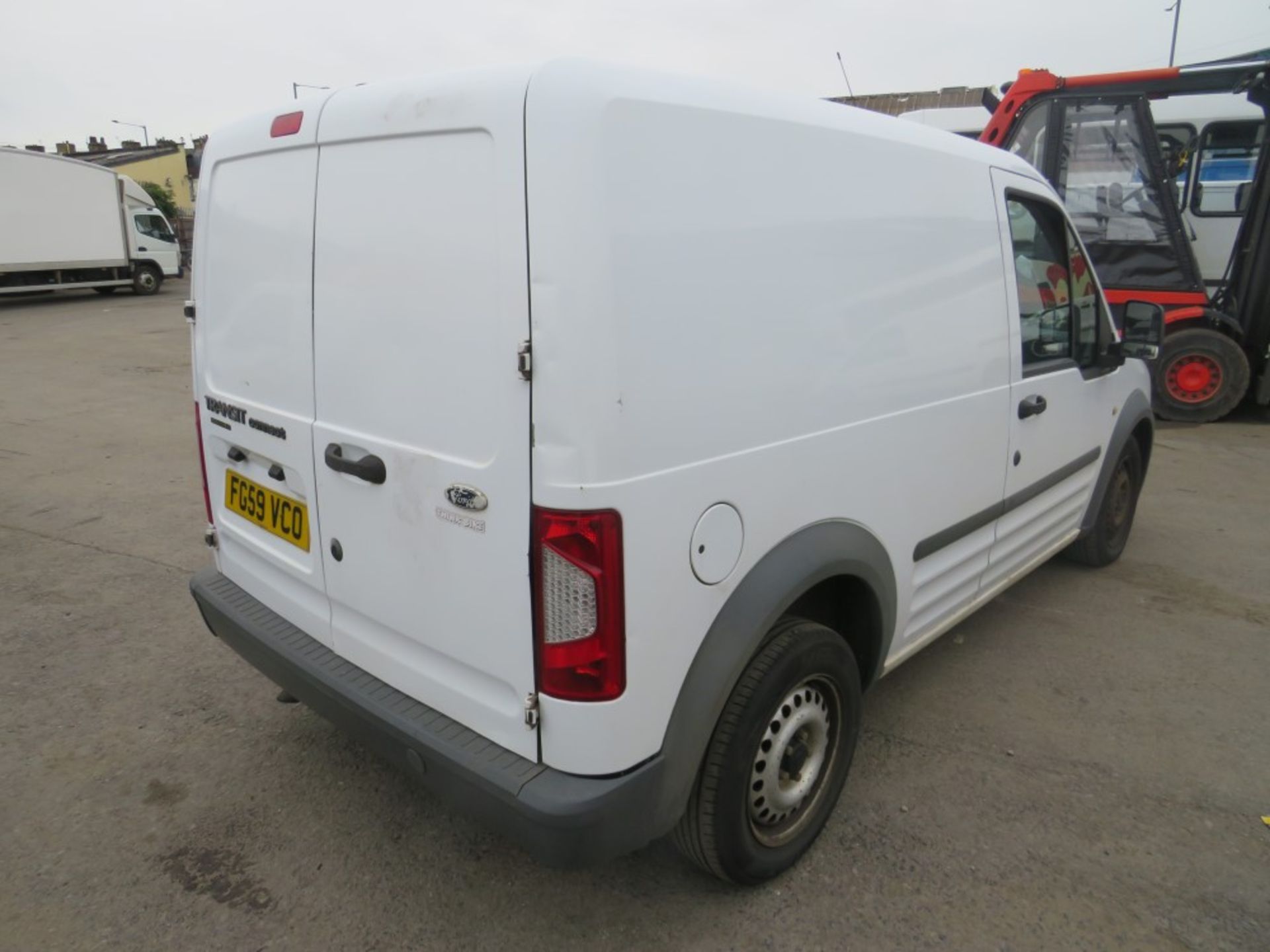 59 reg FORD TRANSIT CONNECT 90 T200 (DIRECT COUNCIL) 1ST REG 10/09, TEST 11/21, 105686M, V5 HERE, - Image 4 of 7