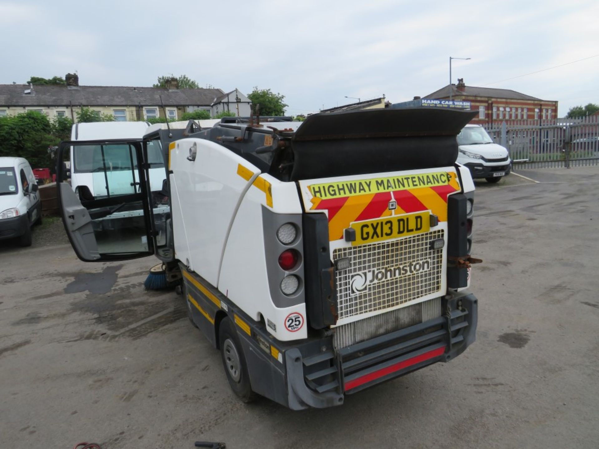 13 reg JOHNSTON SWEEPER (DIRECT COUNCIL) 1ST REG 08/13, V5 HERE, 1 OWNER FROM NEW [+ VAT] - Image 4 of 6