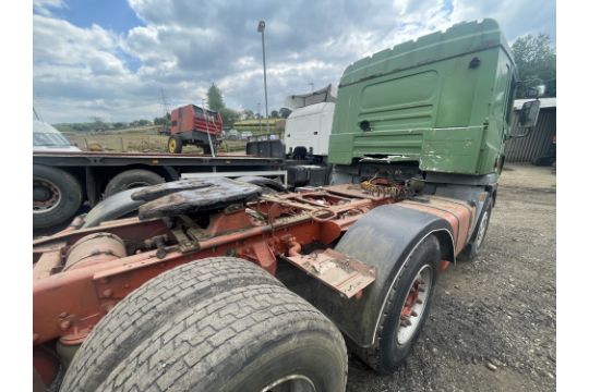 S reg ERF EC11 5TH WHEEL WAGON (LOCATION BLACKBURN) 1ST REG 12/98, NO V5, RUNS & DRIVES (RING FOR - Image 4 of 5